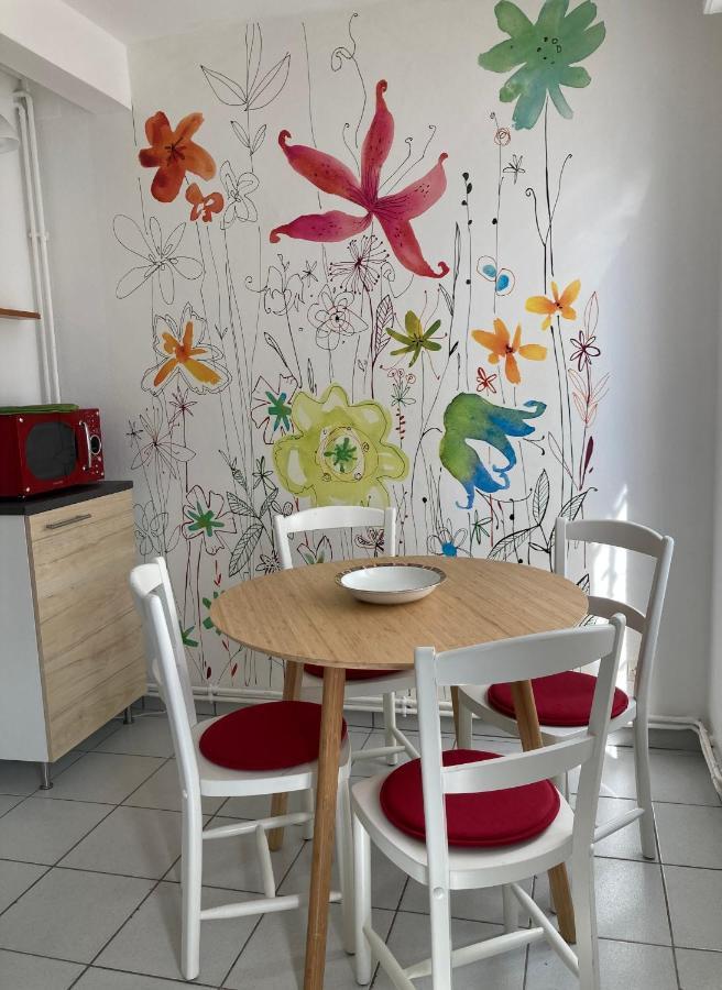 Tango Appartement De Charme Calme 75M2 6 Personnes Mulhouse Luaran gambar